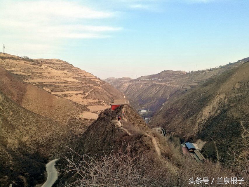 兰州冬日游景点推荐,兰州抱龙山龙脊