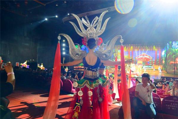 北纬18度温暖的冬季三亚之旅,北纬18度三亚旅游