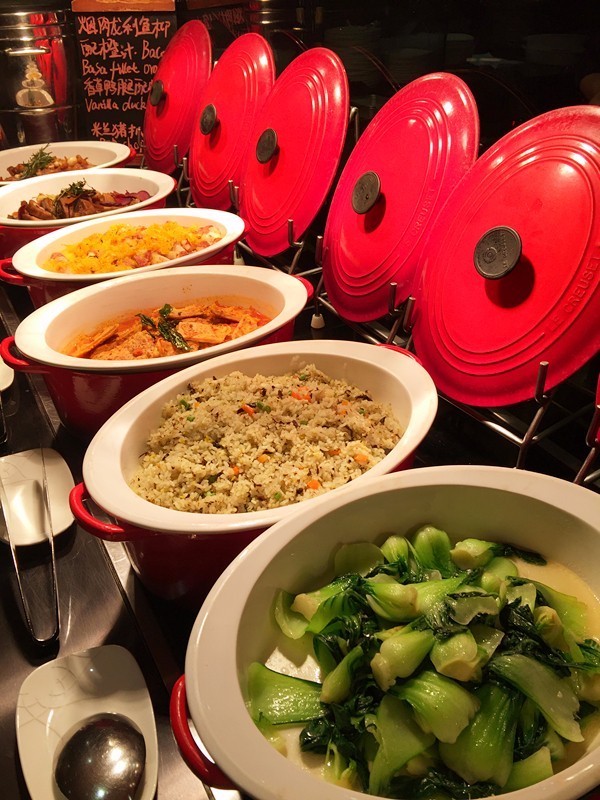 在青岛吃一顿饭多少钱,在青岛吃一顿海鲜烧烤多少钱