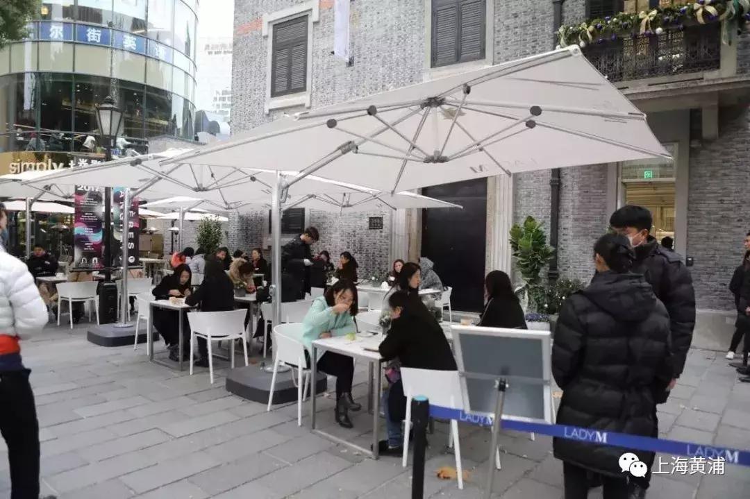 甜蜜的LadyM来到新天地，今后约在世界唯一包间！