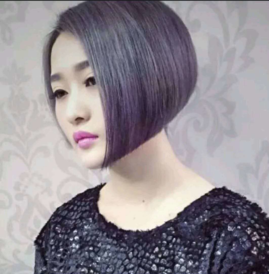 脸小三角脸适合剪什么发型,脸大头发少适合什么发型怎么扎