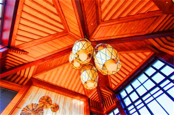 北纬18度温暖的冬季三亚之旅,北纬18度三亚旅游