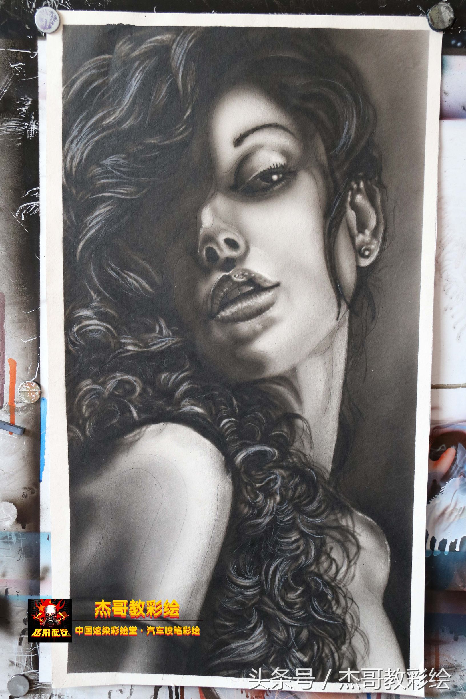 喷笔彩绘图片,喷漆创意绘画过程