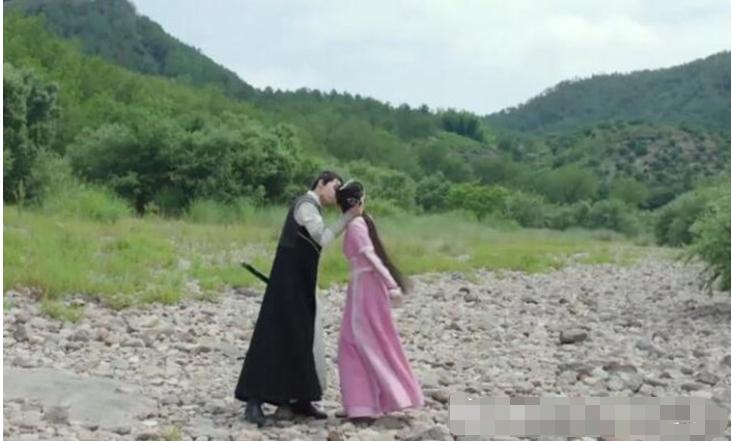 落落喜欢师傅,莫雨和唐三十六在一起,陈长生有点弱,毁了!