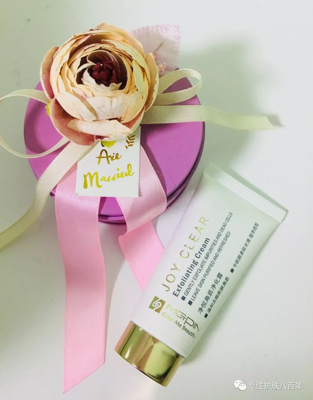 什么样的粉底液好用还控油,目前最好的粉底液控油