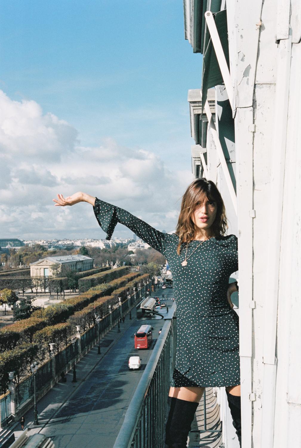 rouje法式连衣裙官方店,jeannedamas博主