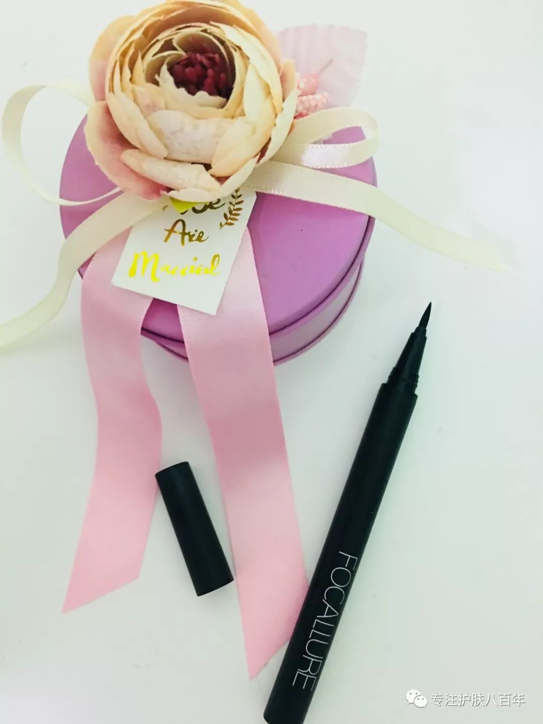 什么样的粉底液好用还控油,目前最好的粉底液控油