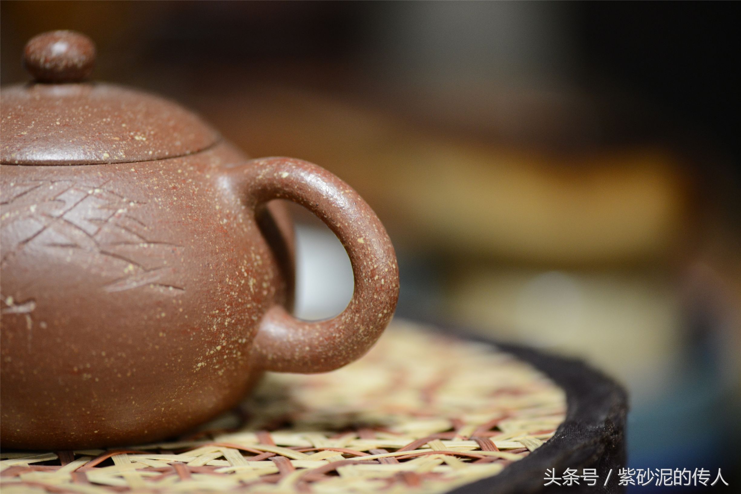 紫砂泥料黄降坡好还是红降坡好呢,紫砂泥料泡养前后对比