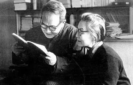 余光中谈婚姻就是妥协,余光中爱情经历坎坷吗