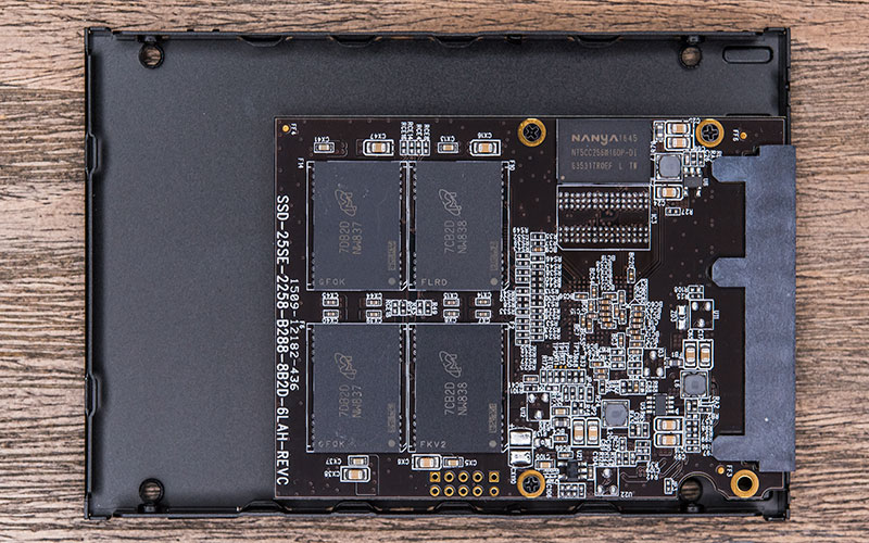 hps700的固态硬盘怎么样,hps700m2固态硬盘评测