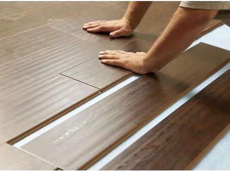 地板革用什么胶粘,地板革怎么铺用啥胶