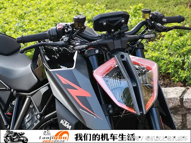 ktmduke最帅视频,ktm250炸裂脸