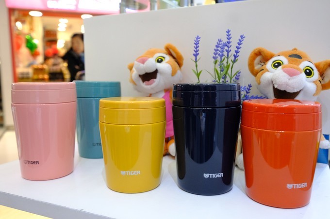 忍不住来香港撒了个儿欢,为小鹿贝比疯狂打call!