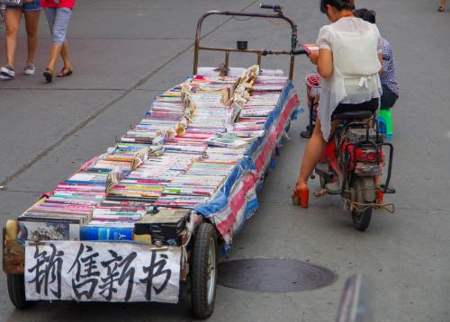 新手怎么摆地摊,新手摆地摊卖烧烤