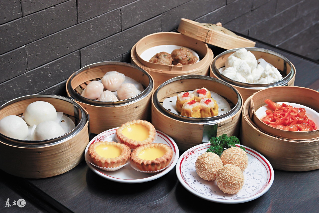 英语介词onin的用法和区别,英语介词on的所有意思