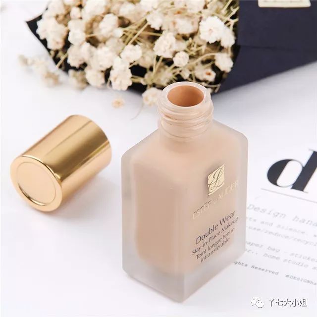 雅诗兰黛奶油肌粉底液,ZELENS奶油肌粉底液