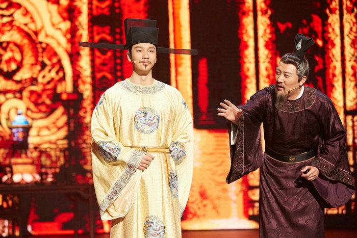 明星回归综艺节目,明星退场英雄登场