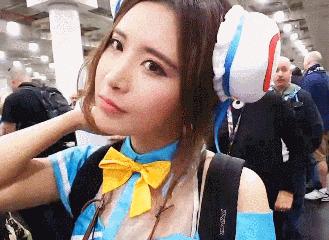 长发短发大美妞“陈一发”你爱哪个？买萌，唱歌，老司机发麻麻！