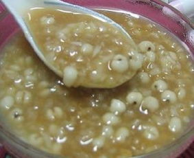 滋阴润燥的银耳莲子百合汤,滋补肾阴的百合