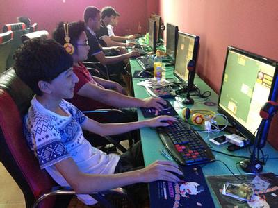 网吧电脑没有硬盘为什么可以开机,网吧电脑没有固态硬盘