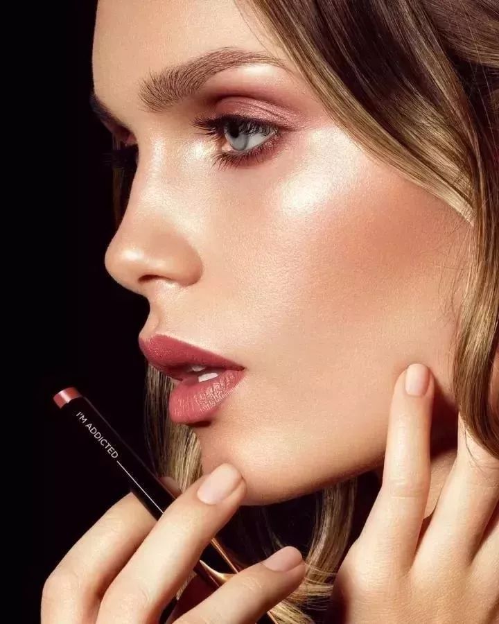 这支火遍ins的口红居然是国货,好用到炸的国货口红