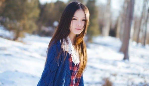 *钟金**铉27岁，乔任梁28岁，但自杀的明星里，最年轻可惜的是她