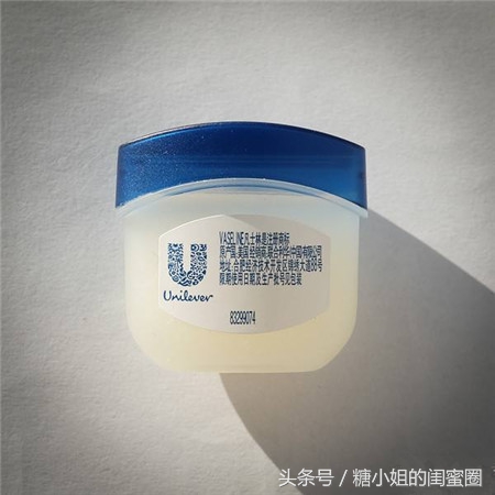 润唇膏好不好用,润唇膏吐槽