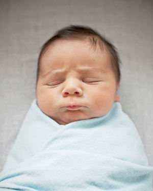 宝宝拉肚子，新生儿腹泻？如何应对，看这里