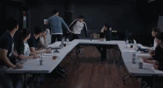 影帝大叔*恋虐**18岁小鲜肉，这部韩国年度同性大戏美炸翻！