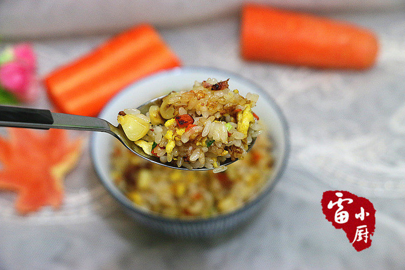 蛋炒饭的家常做法没有耗油,蛋炒饭的做法不用老抽