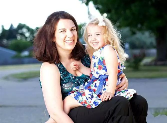 孩子让我们超越自我成就自己,让孩子明白只有不放弃才能成功