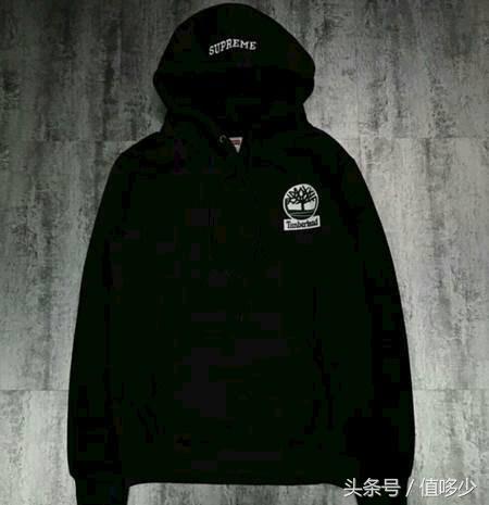 全宇宙都在搞联名，这俩品牌突破新天际！