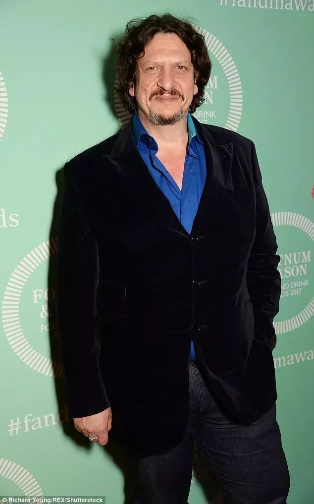 把自家破后院谎称为高级餐厅,7个月做到伦敦餐厅NO.1