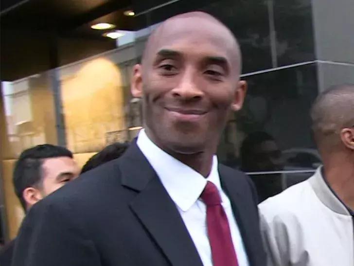 要不是球衣挂太高科比拿不到，勇士根本不会赢！