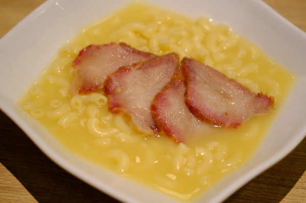 红翻天的小萌物带你激活圣诞季，还不快来瞧瞧？