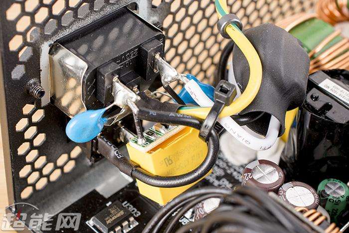 酷冷至尊mwe550v2电源怎么样,酷冷至尊v550全模组金牌电源评测