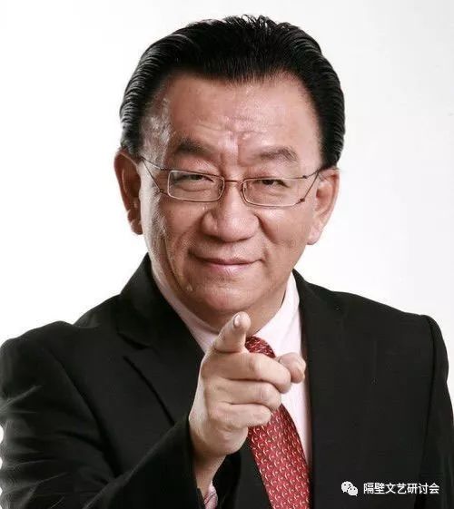 侯耀华和他女徒弟视频,侯耀华和他的女徒弟