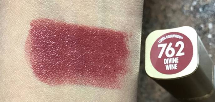 欧莱雅唇釉联名,欧莱雅唇釉和口红哪个好用