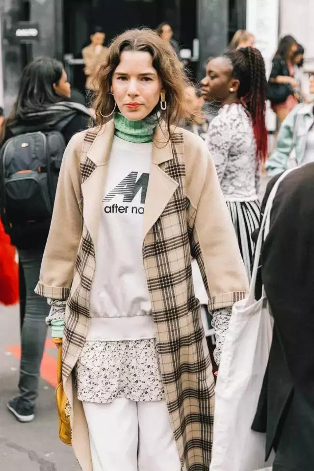 一周都不重样的卫衣搭配示范,7天不重样卫衣怎么穿