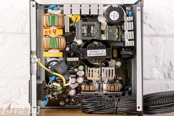 酷冷至尊mwe550v2电源怎么样,酷冷至尊v550全模组金牌电源评测