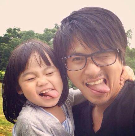 从韩寒、高晓松家闺女开扒：怎样生个萌萌的美闺女！