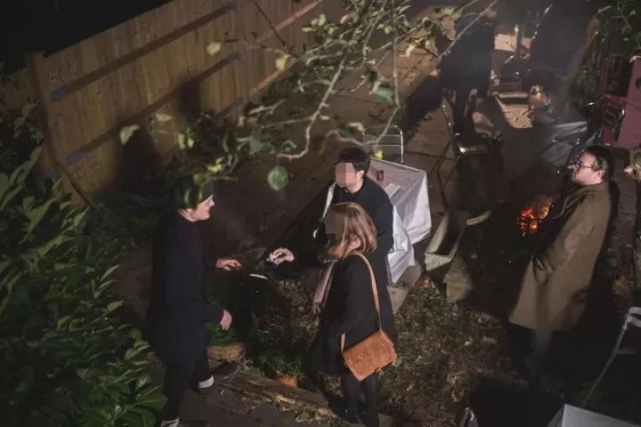 把自家破后院谎称为高级餐厅,7个月做到伦敦餐厅NO.1