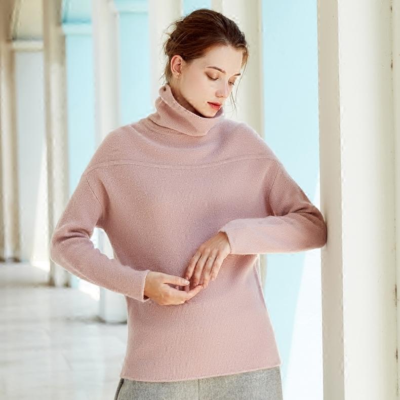 羊毛衫太宽了怎么样穿才洋气,哪种款式的羊毛衫单穿也很时尚