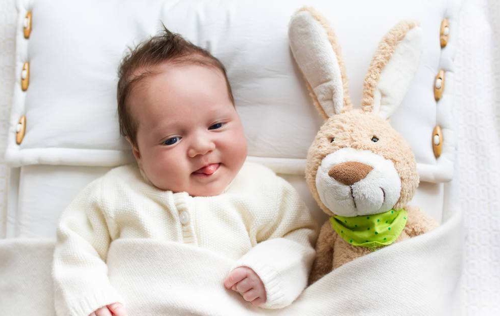 新生儿冬季保暖，一定要注意这三点，新手爸妈要牢记哦！