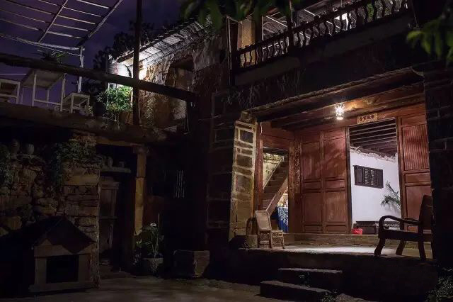 因为爱情，让旅途中的他们留在了大理