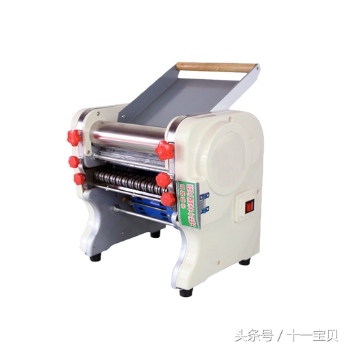 家用手摇小型压面机使用方法,小型压面机面条的做法