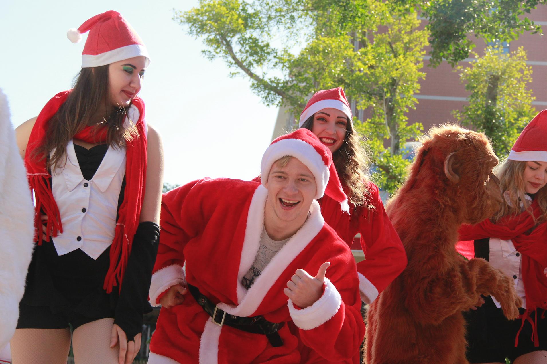 拒做假老外！过一次传统又超值的西方圣诞——灵玲马戏城等你来！