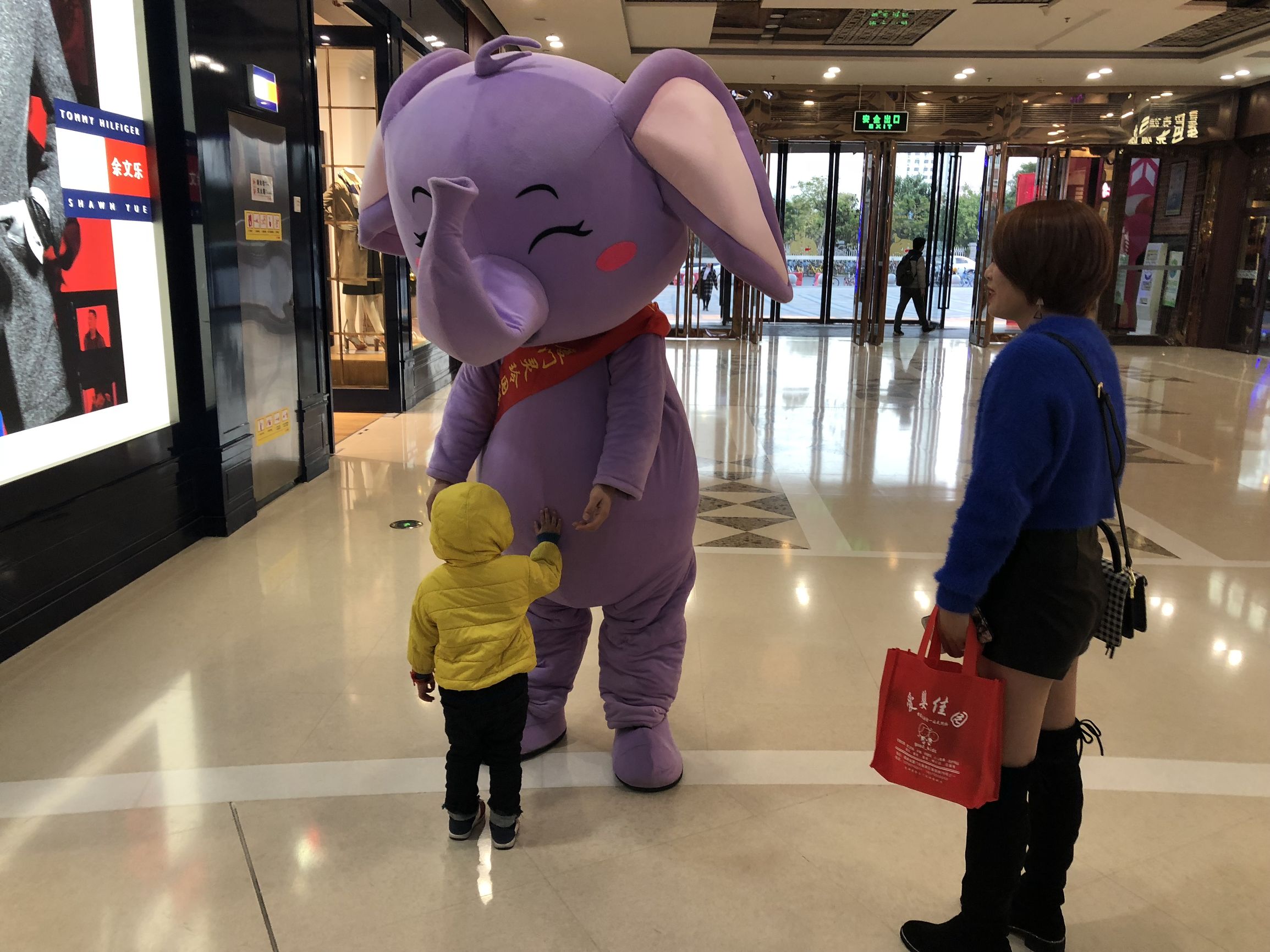 拒做假老外！过一次传统又超值的西方圣诞——灵玲马戏城等你来！