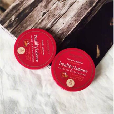 遮瑕持久控油的平价定妆粉饼,最好用遮瑕控油轻薄的粉饼