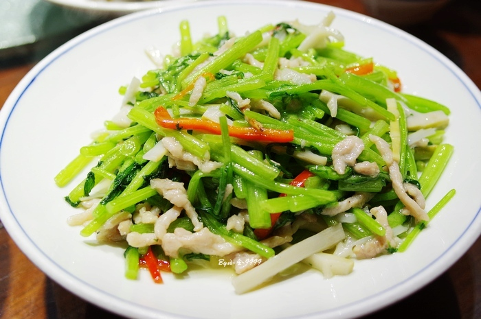 大牌大：美女主持引领的这顿杭帮菜，有点意思